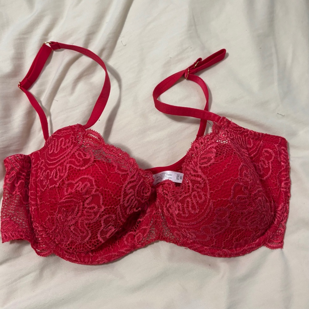 Victoria's Secret Y2K Very Sexy Red Lace Push Up Without Padding Bra 36D